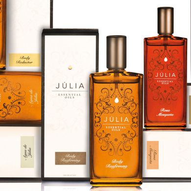 JÚLIA ESSENTIAL OILS- image