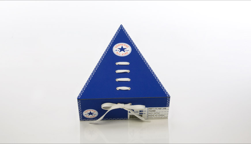 Converse packaging store